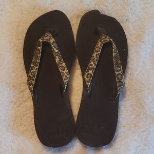 Stylish Black and Gold Women's Flip Flops